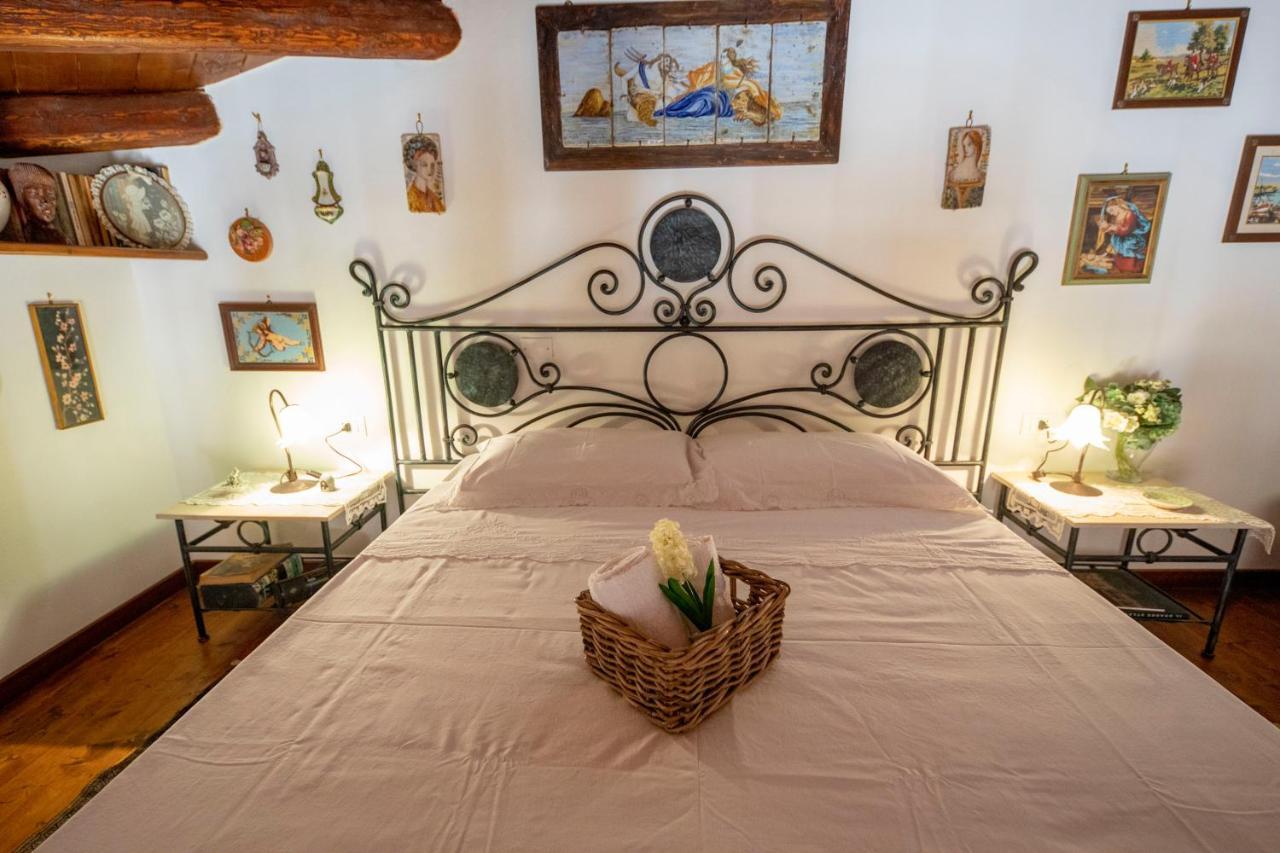 Familyholidays La Finestra Di Fronte Cefalù Exteriör bild