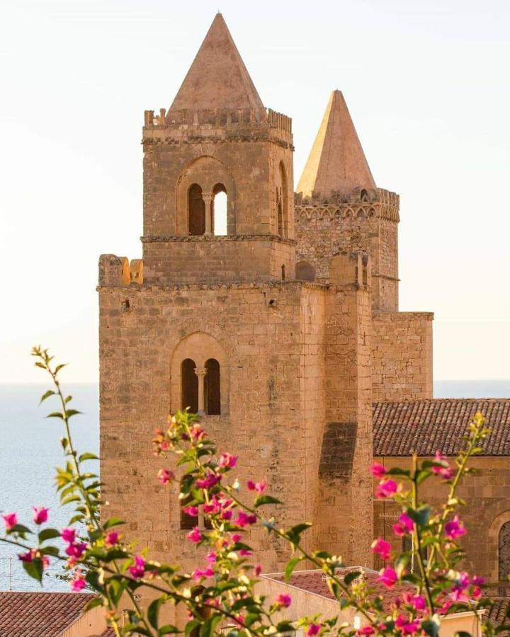 Familyholidays La Finestra Di Fronte Cefalù Exteriör bild