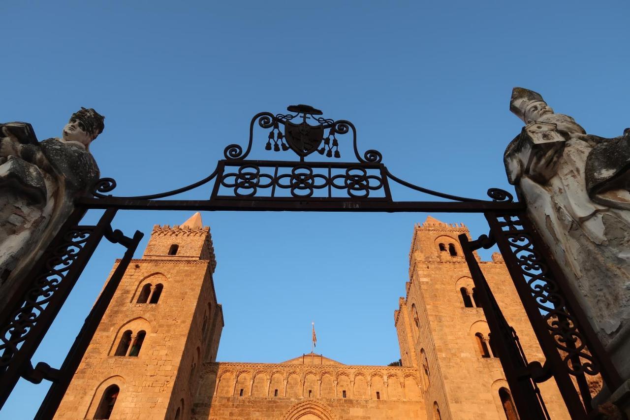 Familyholidays La Finestra Di Fronte Cefalù Exteriör bild