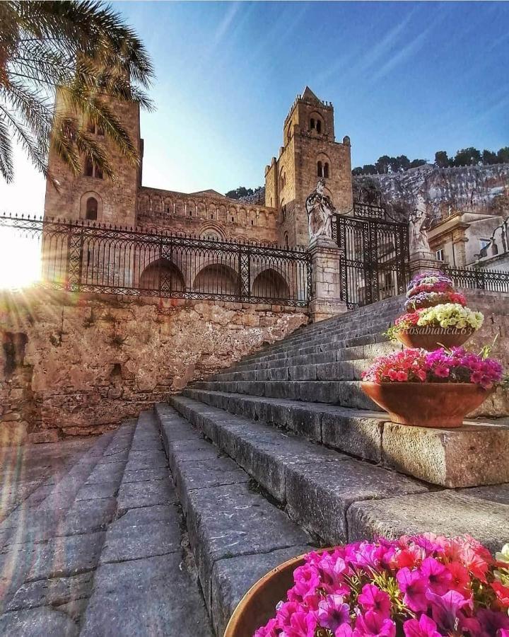Familyholidays La Finestra Di Fronte Cefalù Exteriör bild