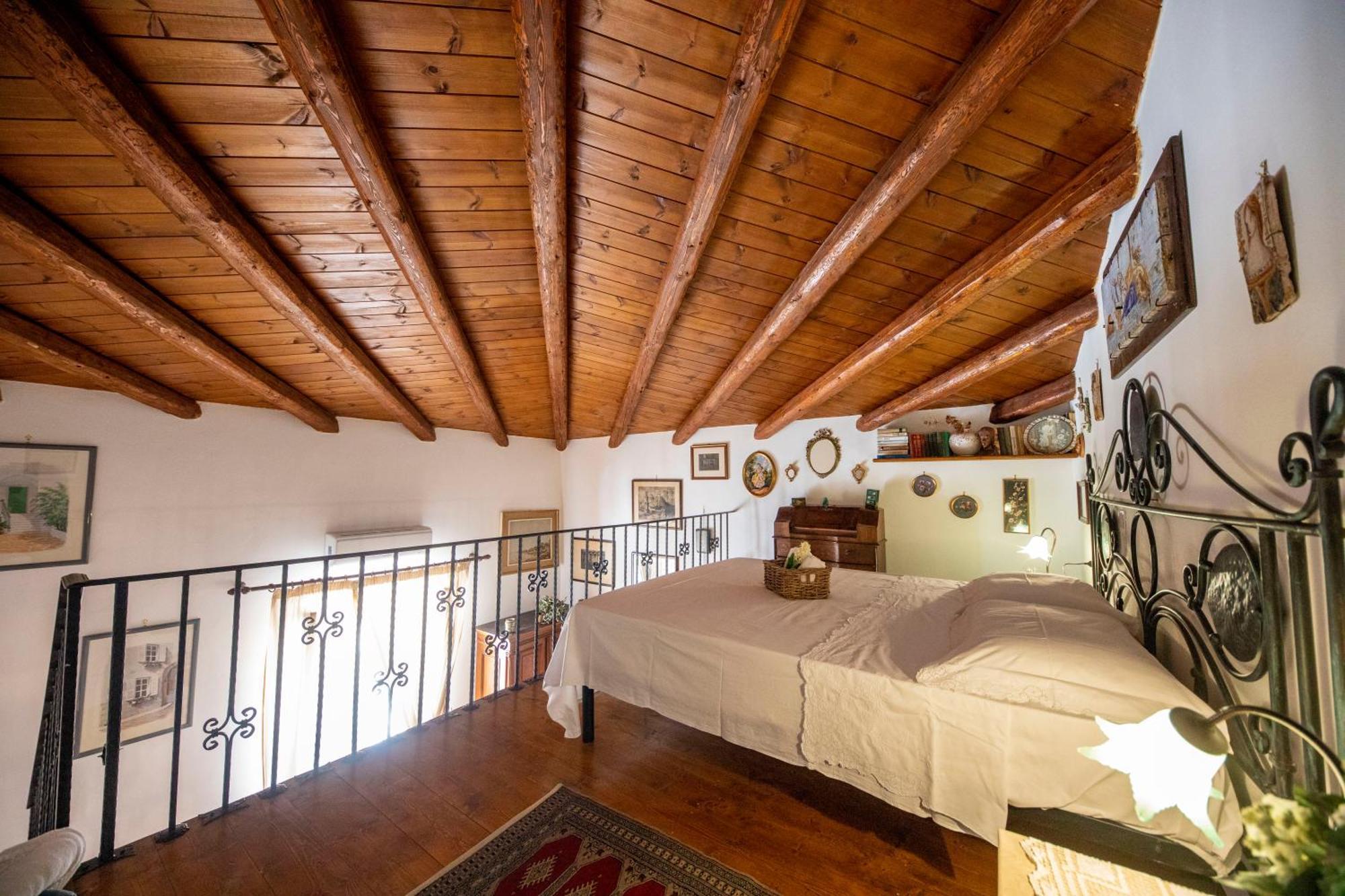Familyholidays La Finestra Di Fronte Cefalù Exteriör bild